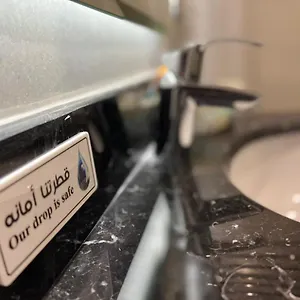  Hotel Moments